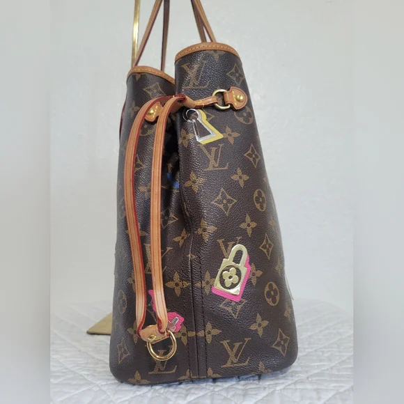 Louis Vuitton Brown Monogram Neverfull Tote with Decorative Patch Accents - Picture 3 of 16